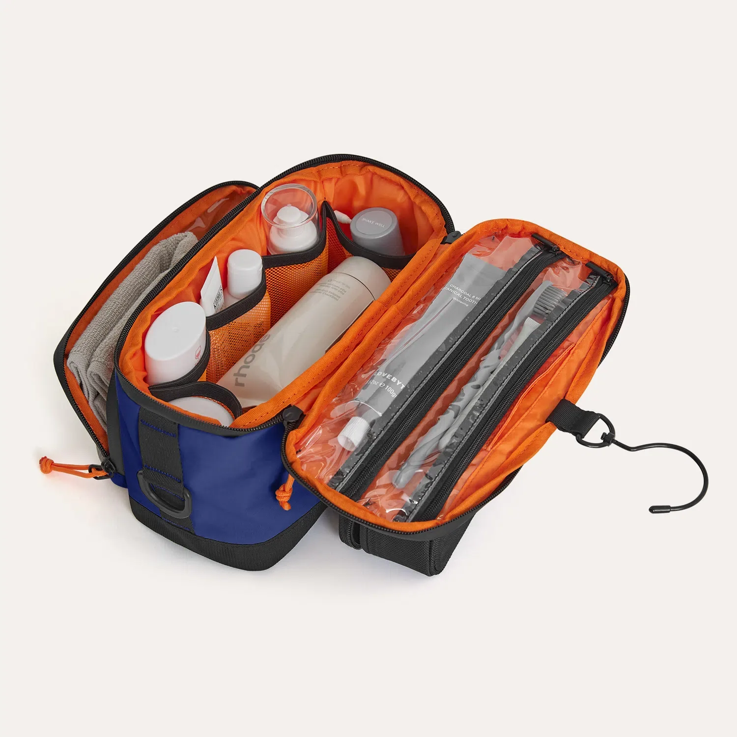 Blast 4.5L Hanging Toiletry Bag - Image 69