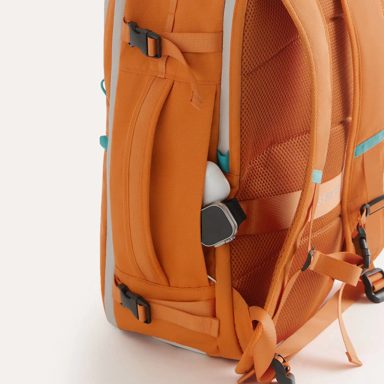 Faro 29L Carry On Travel Backpack Set - Image 18