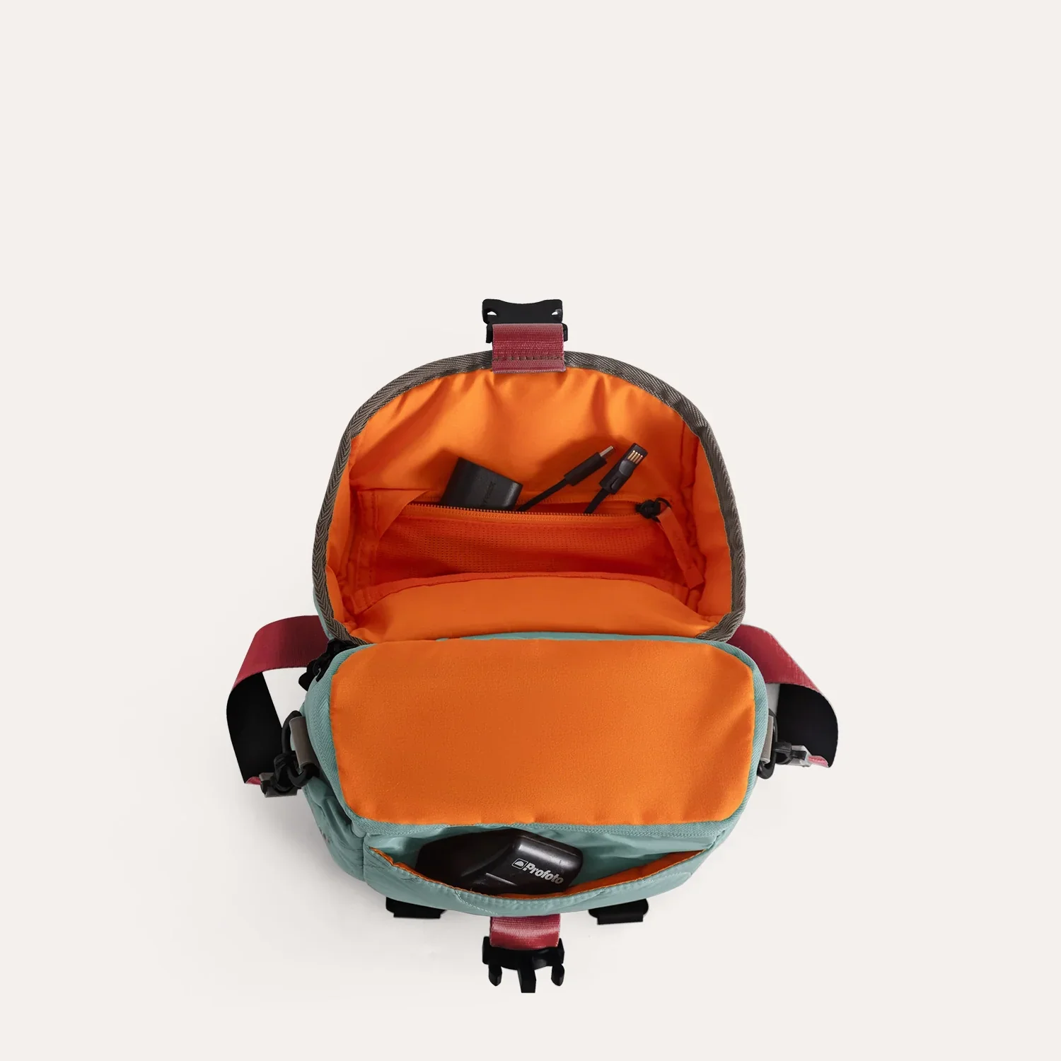 Free Bag Paz 4L Camera Sling - Image 14