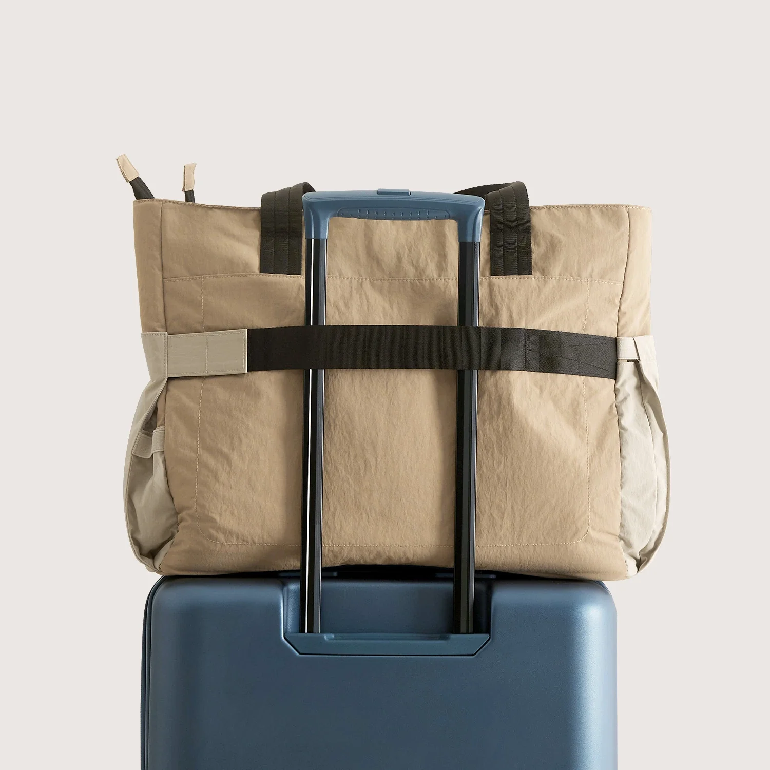 Paz 23L Tote II - Image 22